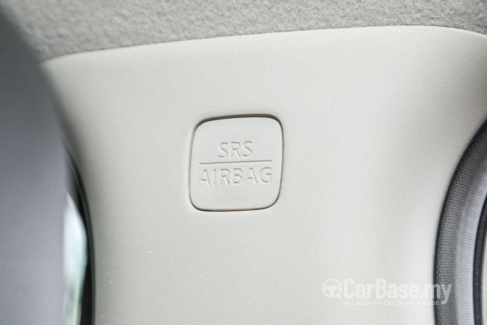 Nissan Navara D23 (2015) Interior