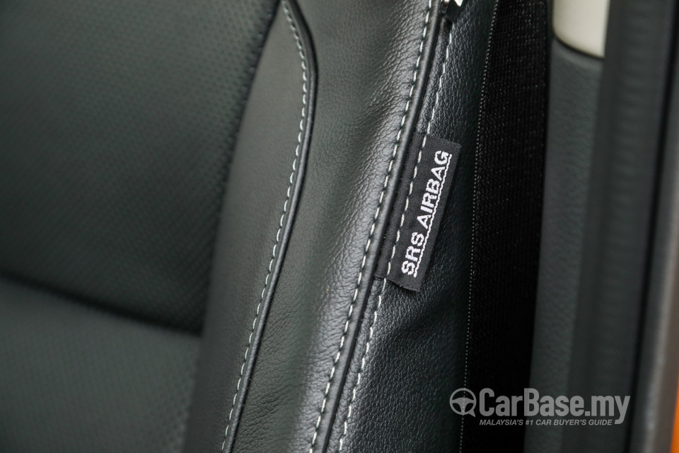 Nissan Navara D23 (2015) Interior