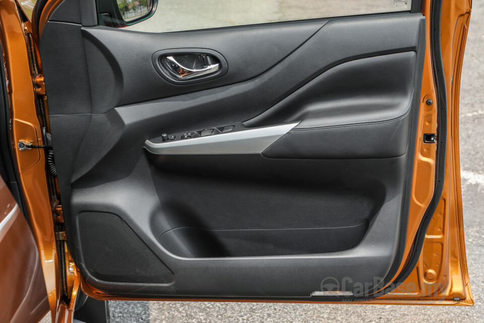 Chevrolet Cruze J300 (2012) Interior