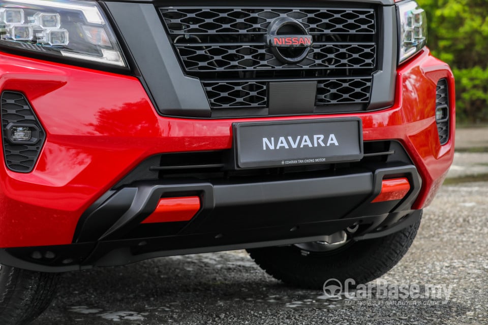 Nissan Navara D23 Facelift (2021) Exterior