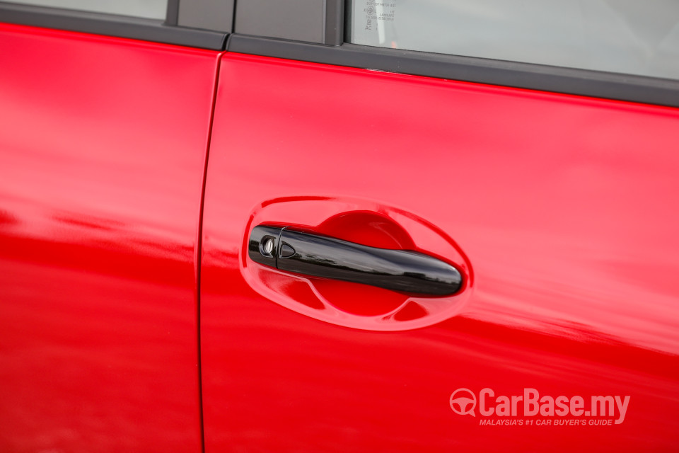 Nissan Navara D23 Facelift (2021) Exterior
