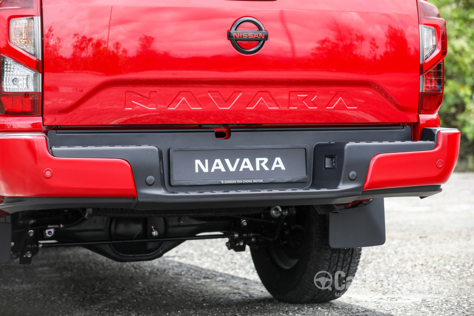 Nissan Navara D23 Facelift (2021) Exterior