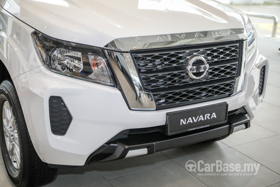 Nissan Navara D23 Facelift (2021) Exterior