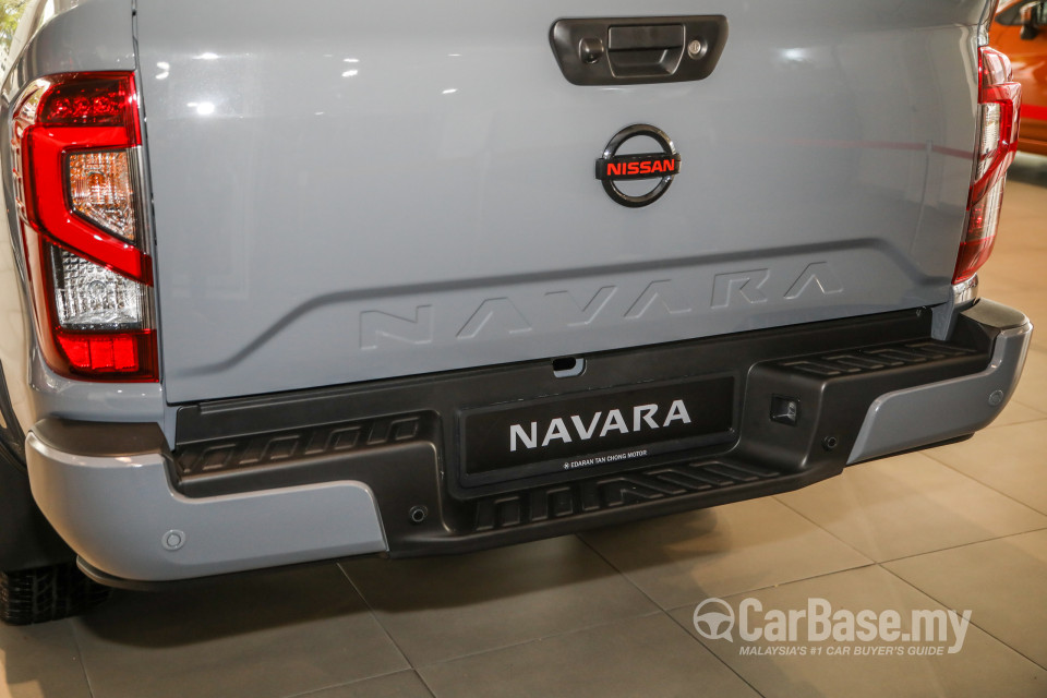 Nissan Navara D23 Facelift (2021) Exterior