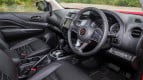 Nissan Navara Interior photo