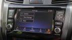 Nissan Navara Interior photo