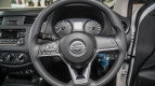 Nissan Navara Interior photo