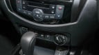 Nissan Navara Interior photo
