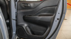 Nissan Navara Interior photo