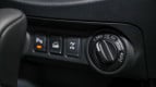 Nissan Navara Interior photo