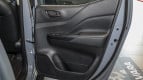 Nissan Navara Interior photo