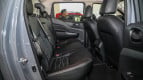 Nissan Navara Interior photo