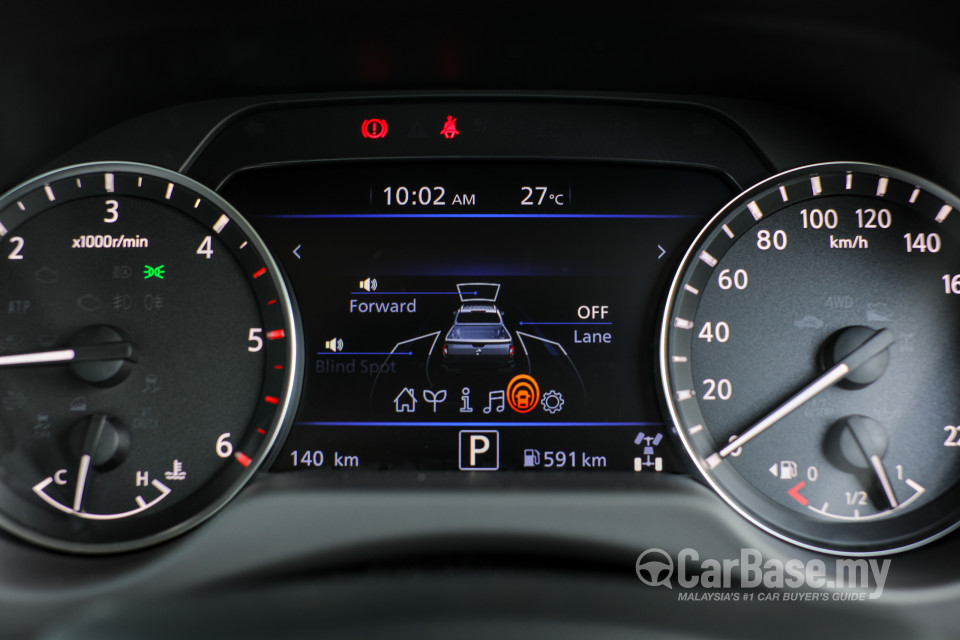 Nissan Navara D23 Facelift (2021) Interior