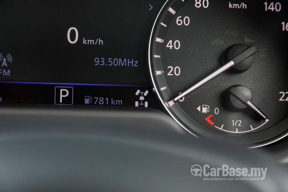 Nissan Navara D23 Facelift (2021) Interior