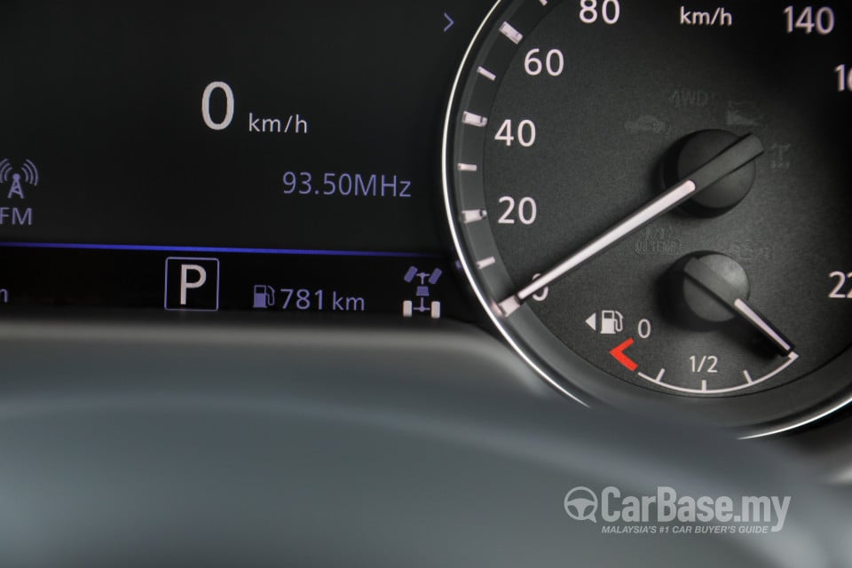 Nissan Navara D23 Facelift (2021) Interior