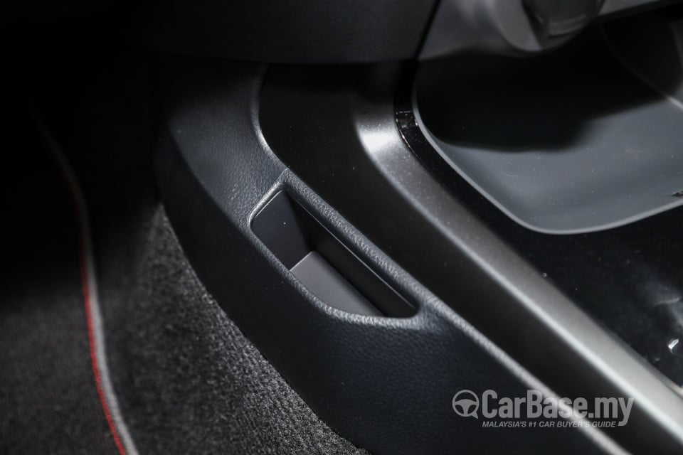 Nissan Navara D23 Facelift (2021) Interior