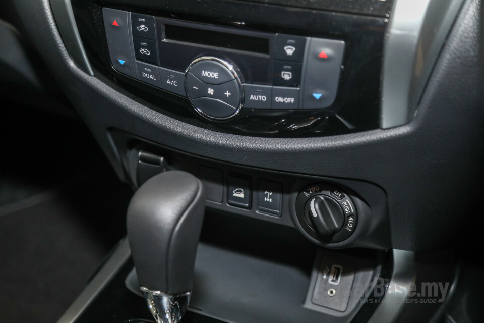 Mazda MX-5 ND (2015) Interior