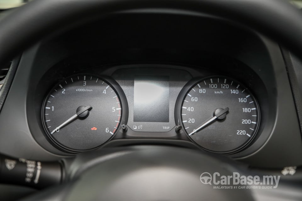 Nissan Navara D23 Facelift (2021) Interior