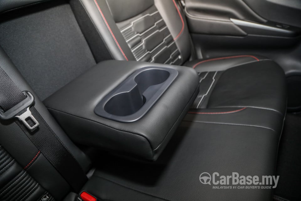 Nissan Navara D23 Facelift (2021) Interior