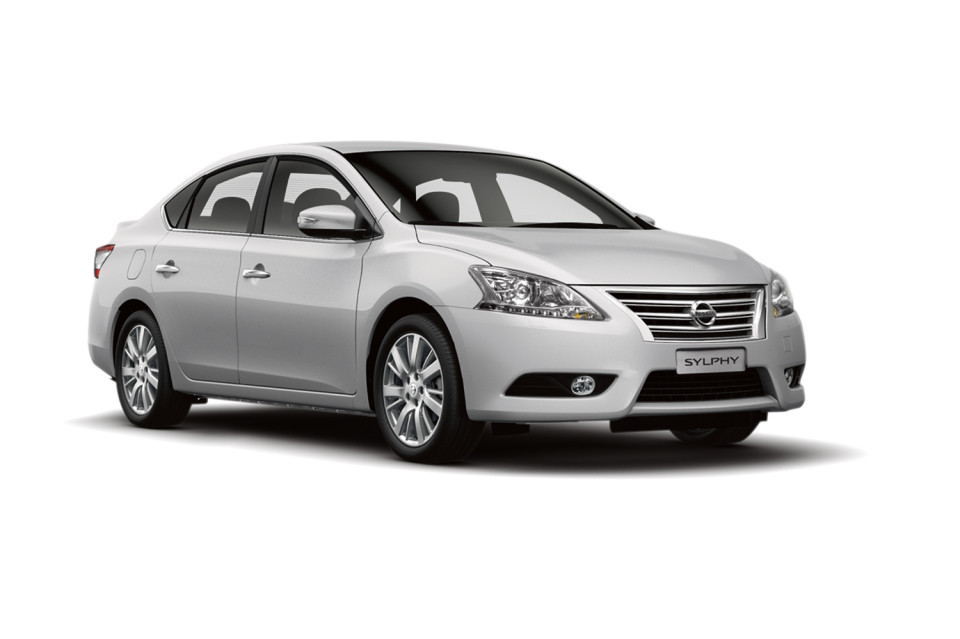 Nissan Sylphy B17 (2014) Exterior