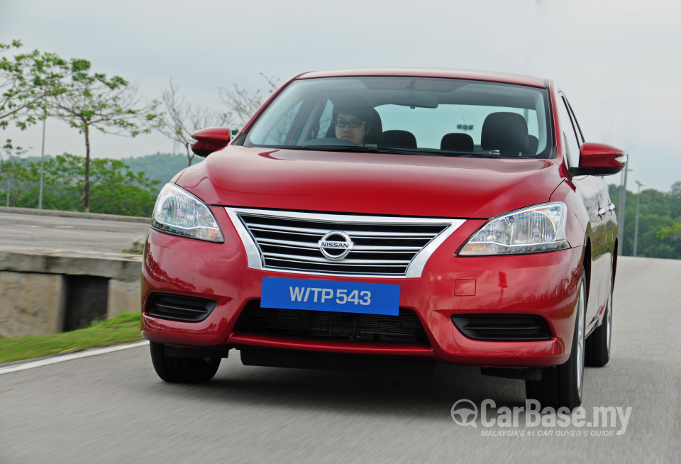 Nissan Sylphy B17 (2014) Exterior