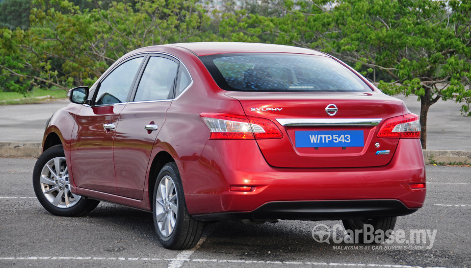 Nissan Sylphy B17 (2014) Exterior
