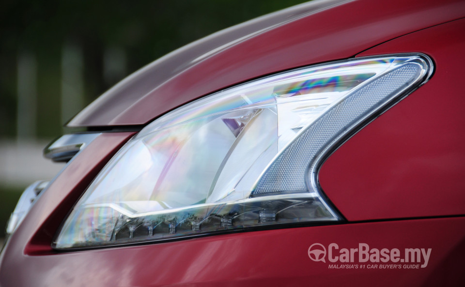 Nissan Sylphy B17 (2014) Exterior
