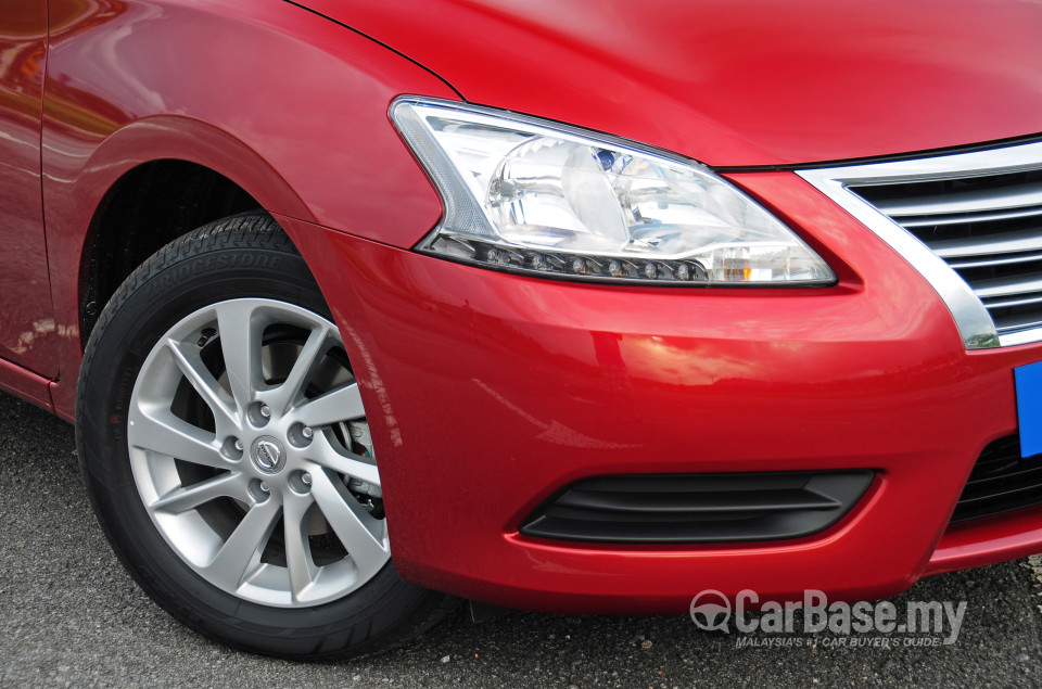 Nissan Sylphy B17 (2014) Exterior