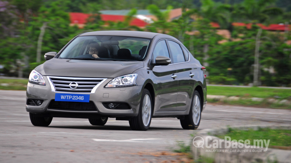 Nissan Sylphy B17 (2014) Exterior