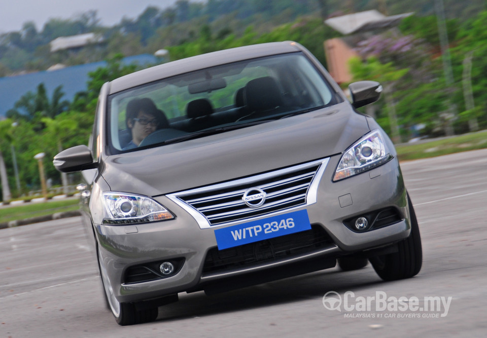 Nissan Sylphy B17 (2014) Exterior