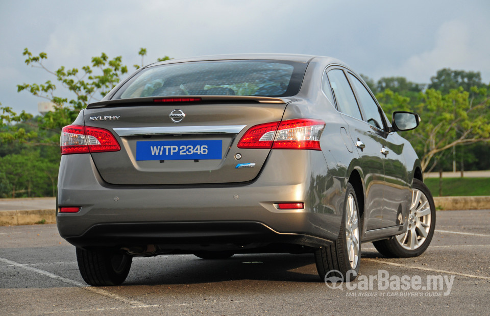 Nissan Sylphy B17 (2014) Exterior