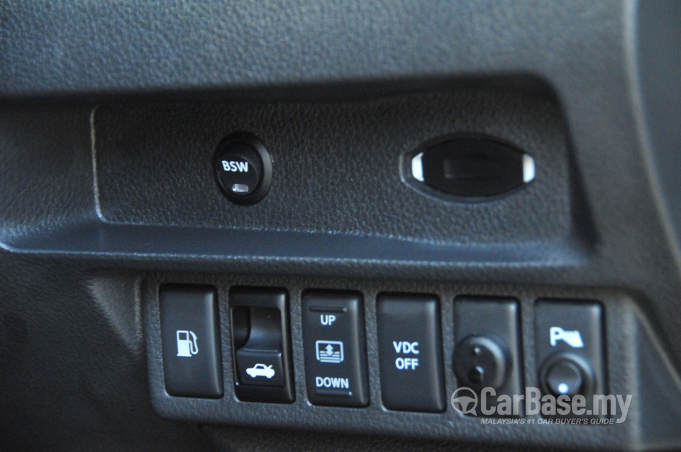 Nissan Teana J32 Facelift (2013) Interior