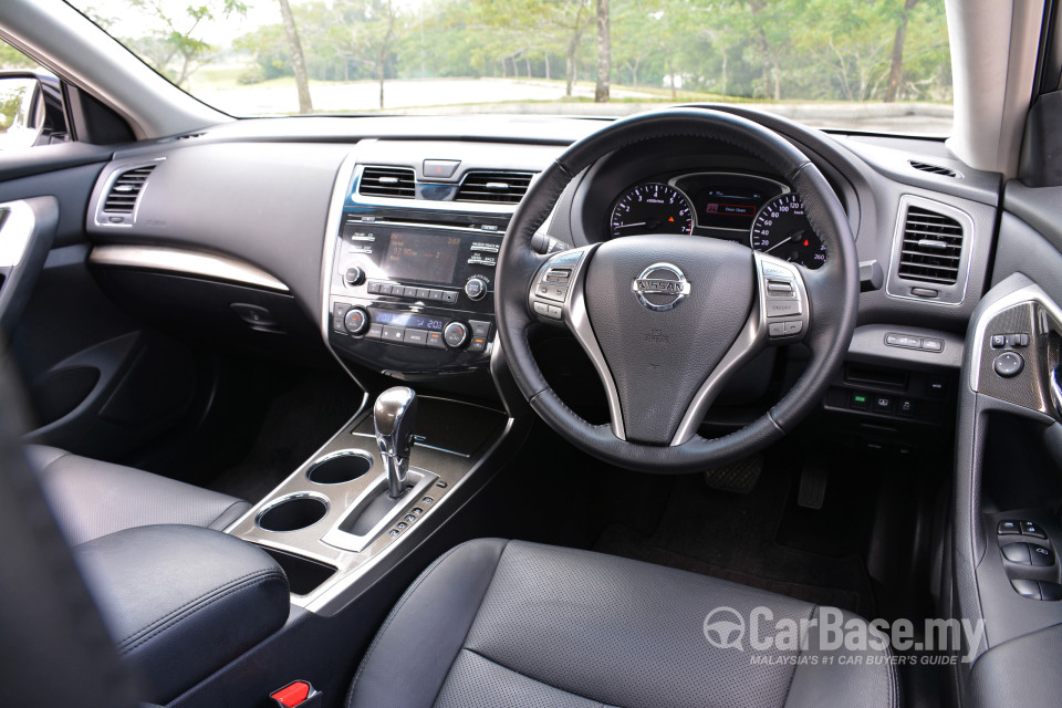 Nissan Teana L33 (2014) Interior