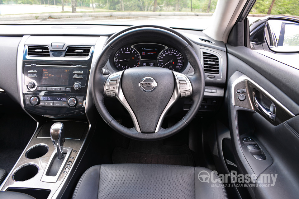Nissan Teana L33 (2014) Interior