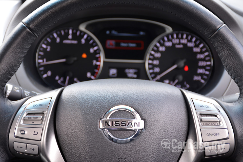 Nissan Teana L33 (2014) Interior