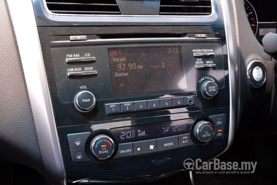 Nissan Teana L33 (2014) Interior