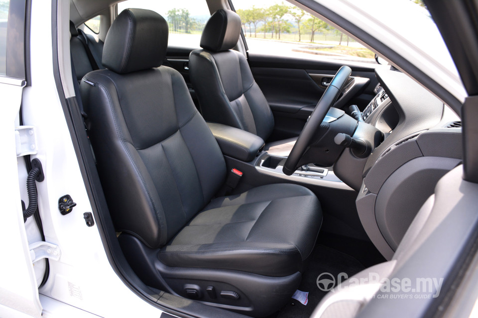 Nissan Teana L33 (2014) Interior