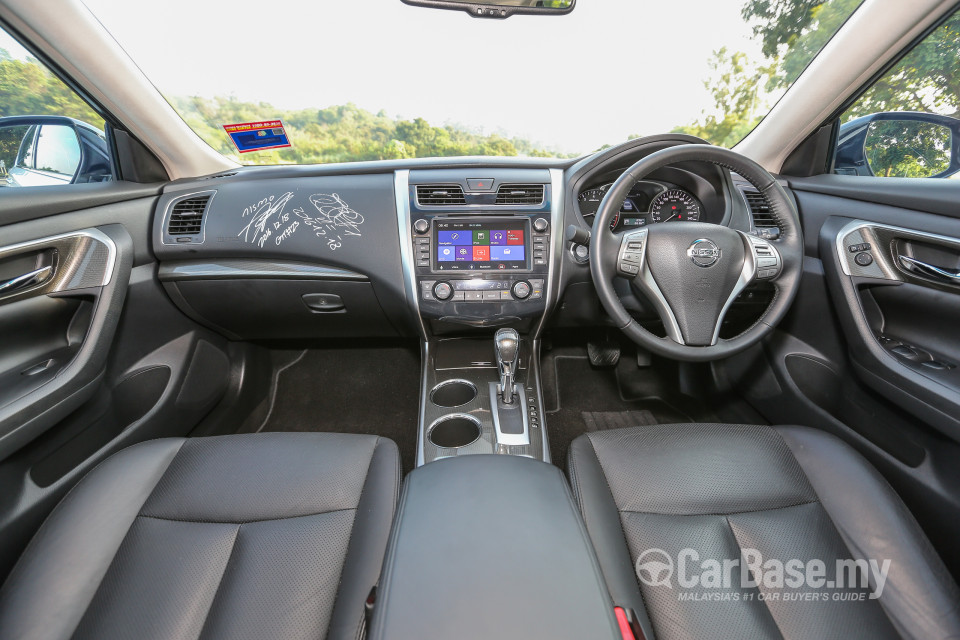 Nissan Teana L33 (2014) Interior