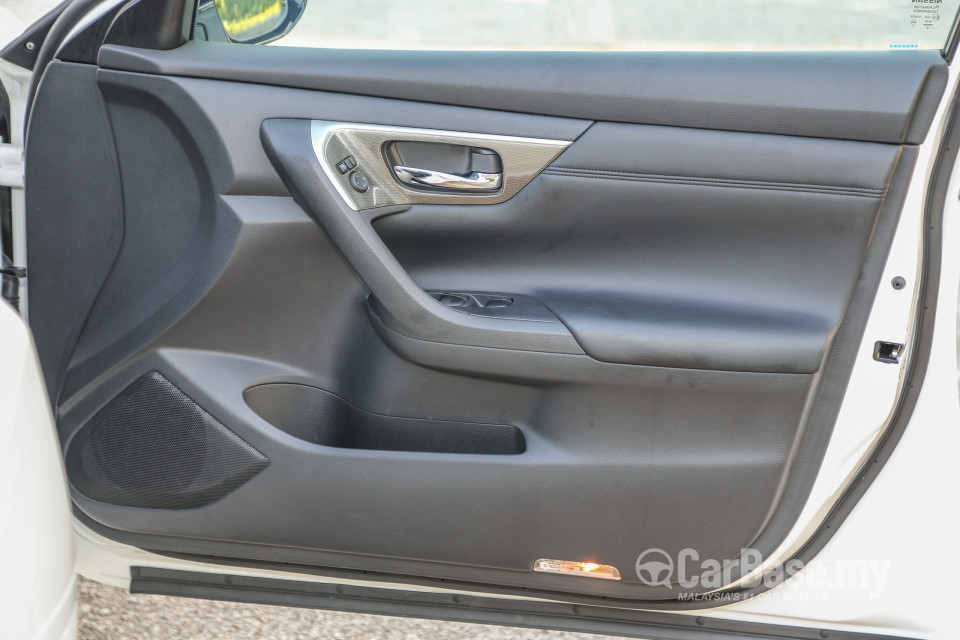 Nissan Teana L33 (2014) Interior