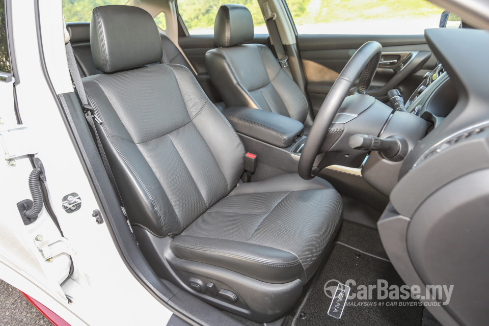 Nissan Teana L33 (2014) Interior
