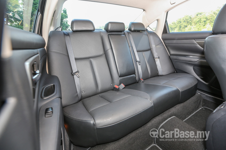 Nissan Teana L33 (2014) Interior