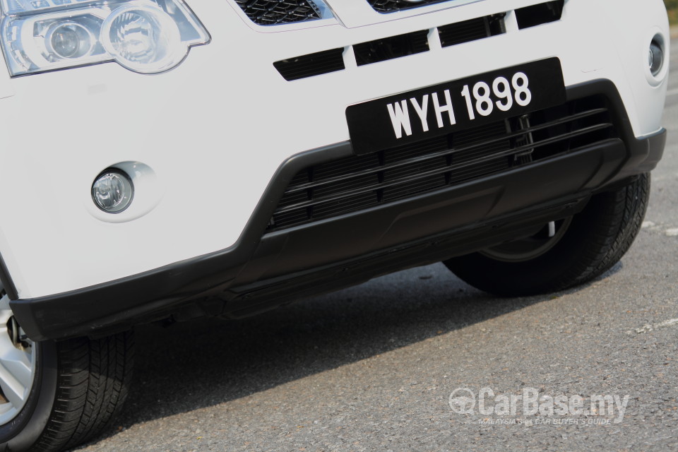 Nissan X-Trail Mk2 Facelift (2013) Exterior