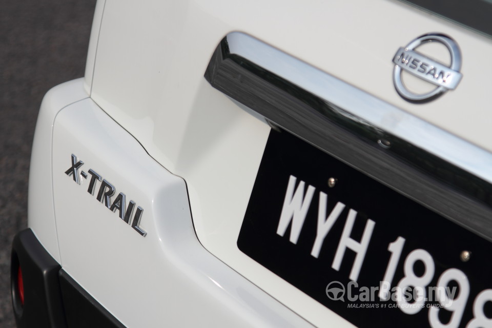Nissan X-Trail Mk2 Facelift (2013) Exterior