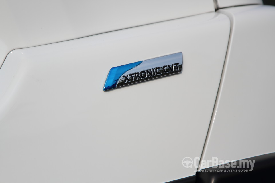 Nissan X-Trail Mk2 Facelift (2013) Exterior