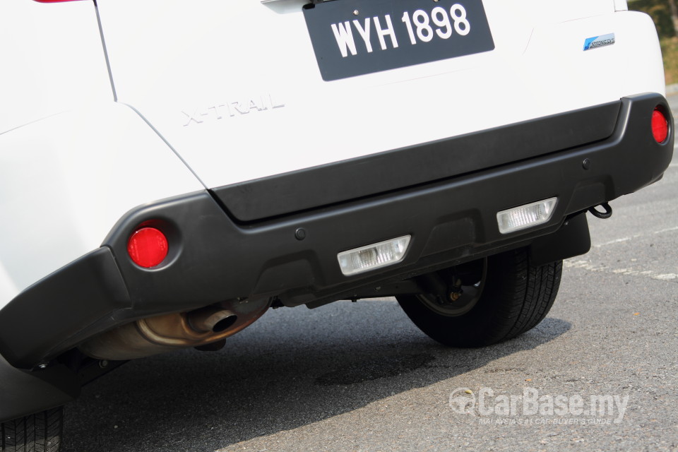 Nissan X-Trail Mk2 Facelift (2013) Exterior