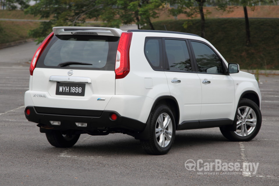 Nissan X-Trail Mk2 Facelift (2013) Exterior