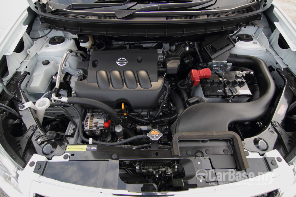 Nissan X-Trail Mk2 Facelift (2013) Interior