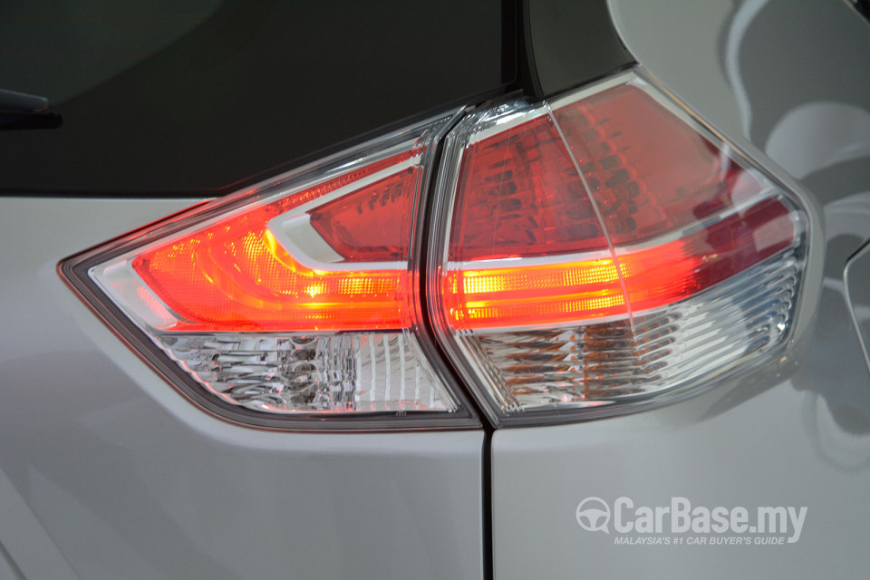 Nissan X-Trail 3rd Gen (2015) Exterior