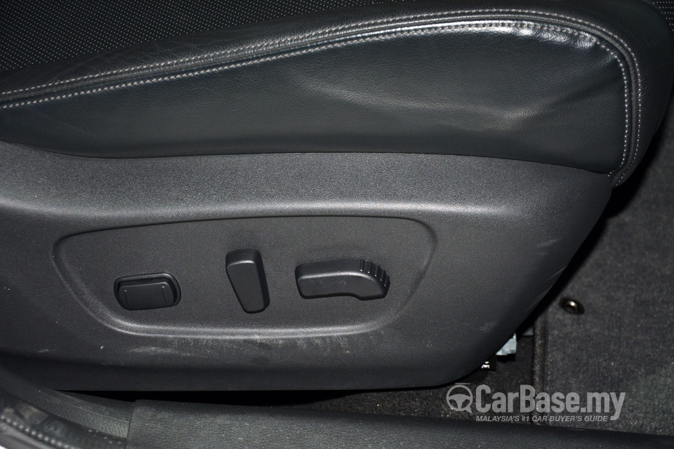 Nissan X-Trail 3rd Gen (2015) Interior