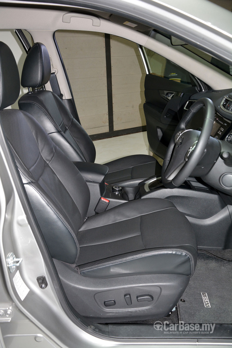Nissan X-Trail 3rd Gen (2015) Interior
